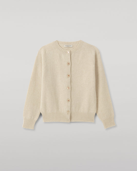 JOHNSTONS OF ELGIN BLYTH CREW CARDIGAN LAMBSWOOL ROUND NECK SADDLE SHOULDER CARDIGAN CREAM 100% LAMBSWOOL KDA00820HB0294