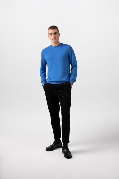 Johnstons of Elgin Men's Knitwear Orkney Blue Merino Round Neck Jumper KDI00702SD4993