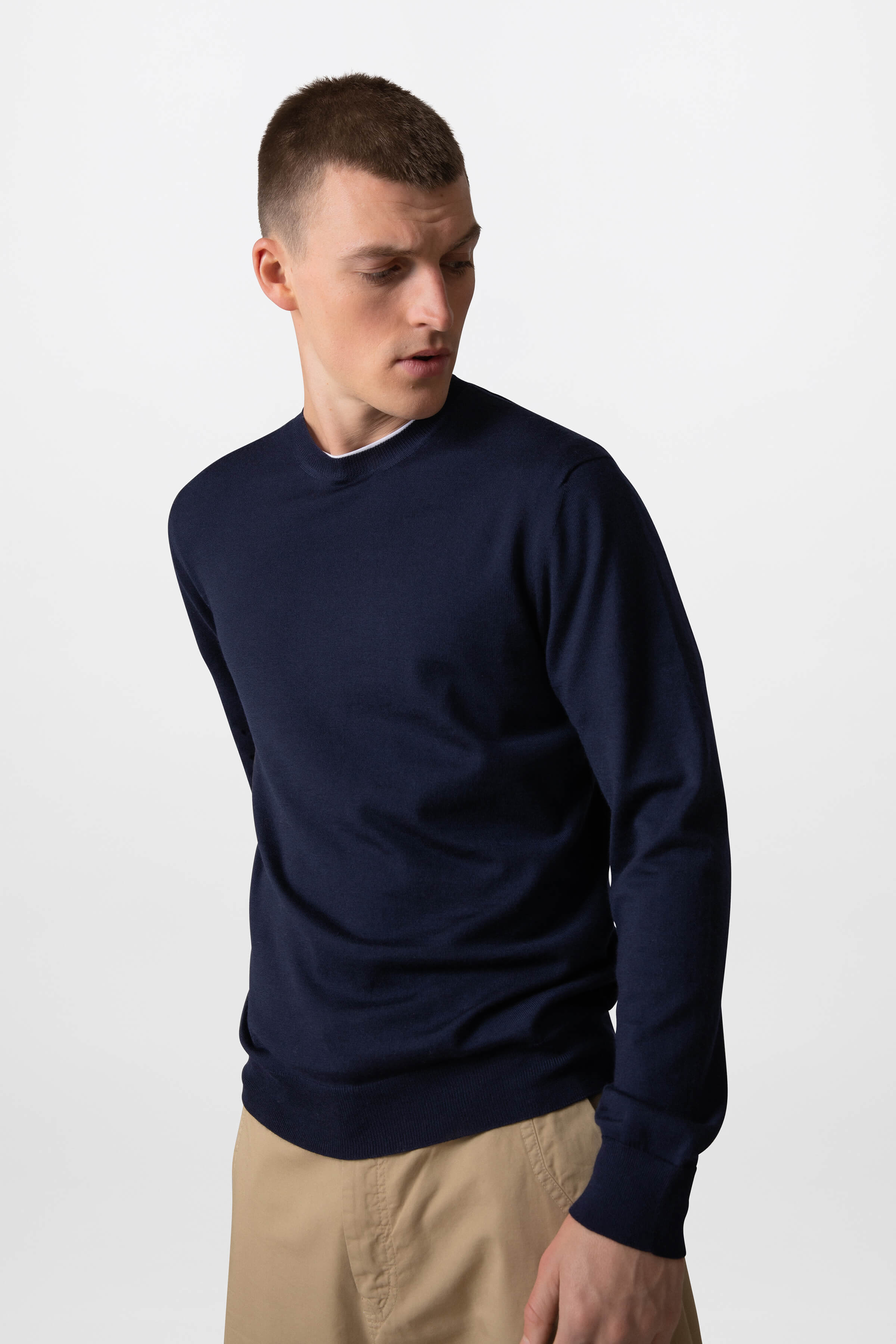 Merino Round Neck Jumper – Johnstons of Elgin