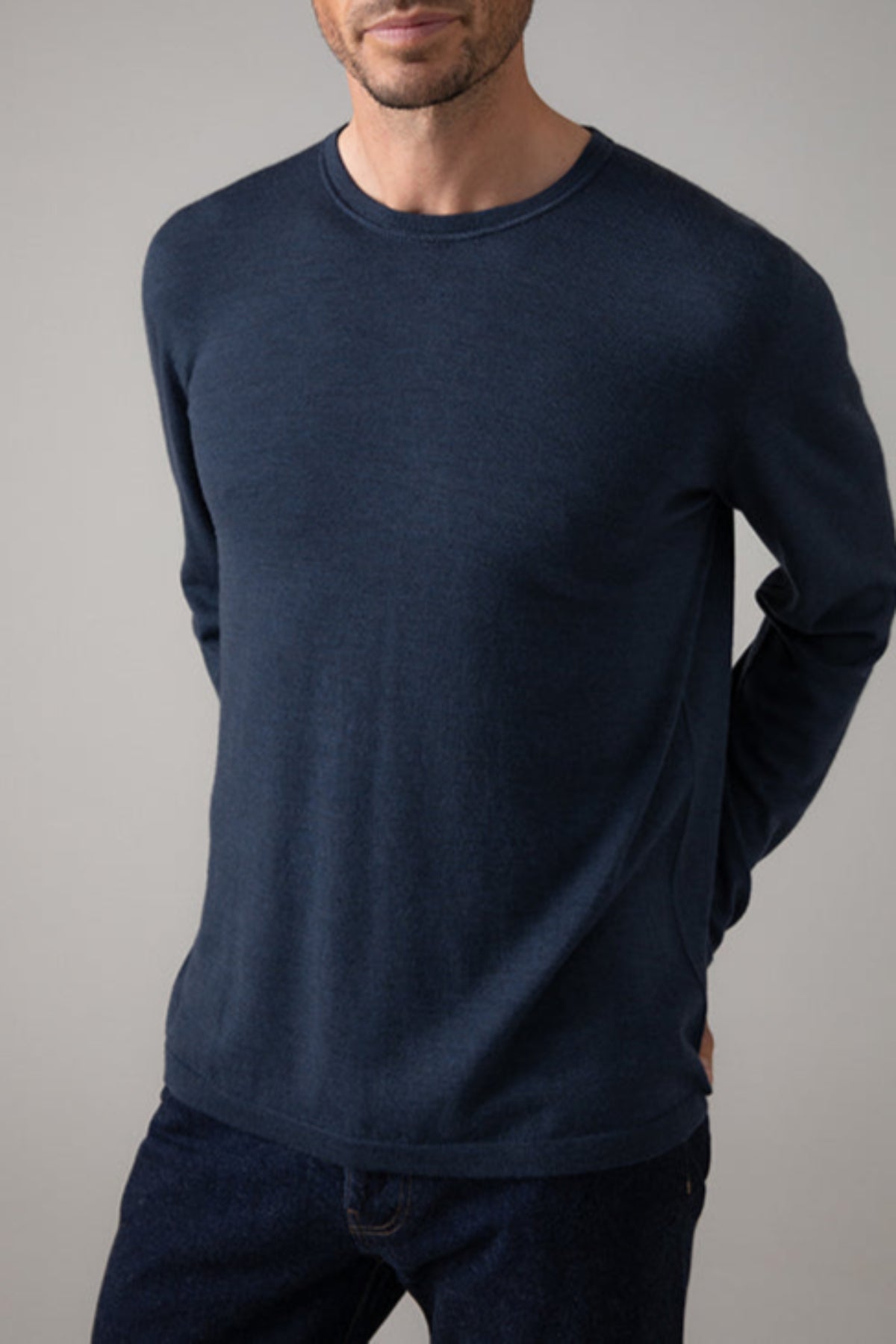 Relax Fit Merino Long Sleeve Blue T-shirt – Johnstons of Elgin