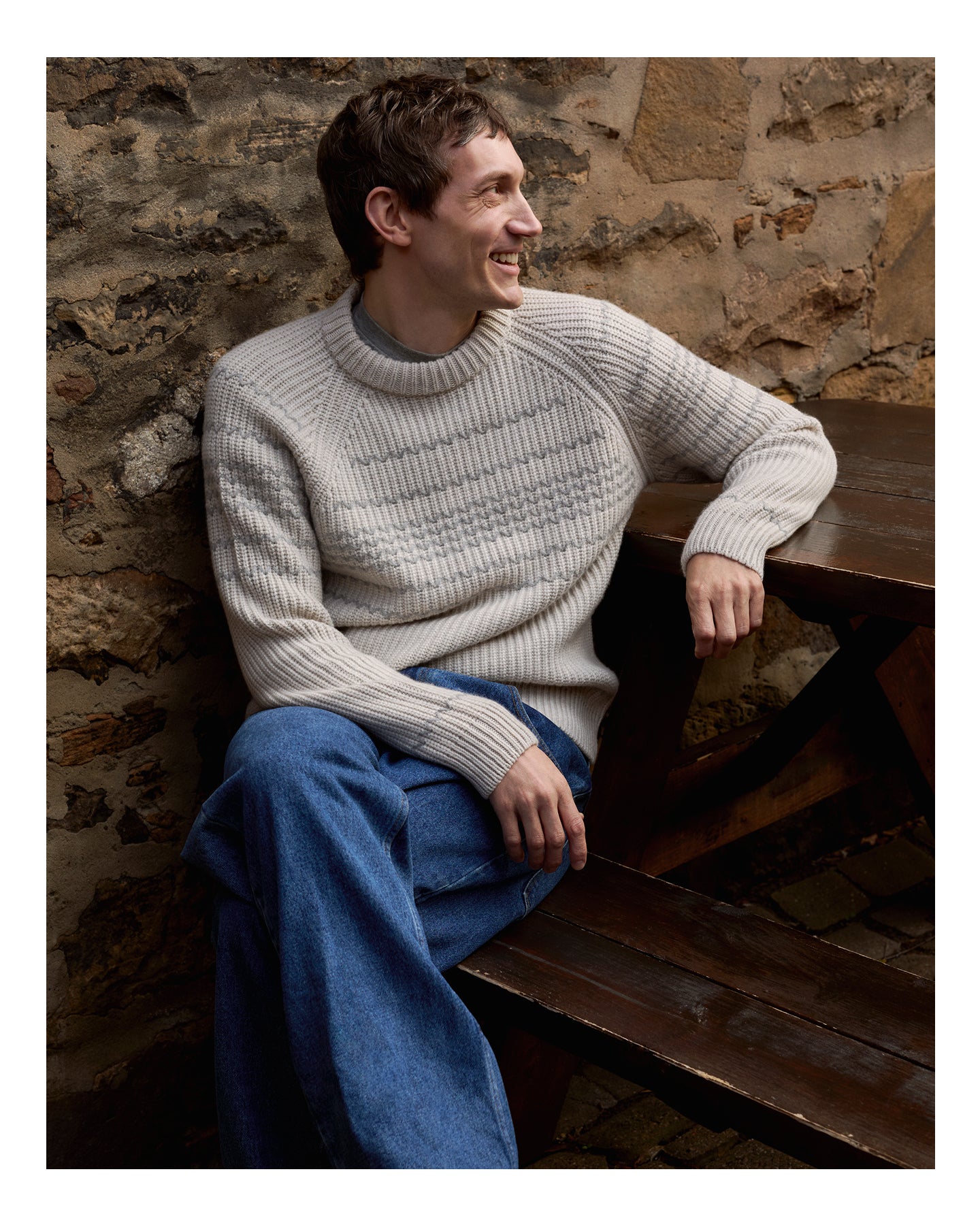 naa.　johnstons of Elgin Cashmere Clothing & Fabrics | Johnstons of Elgin