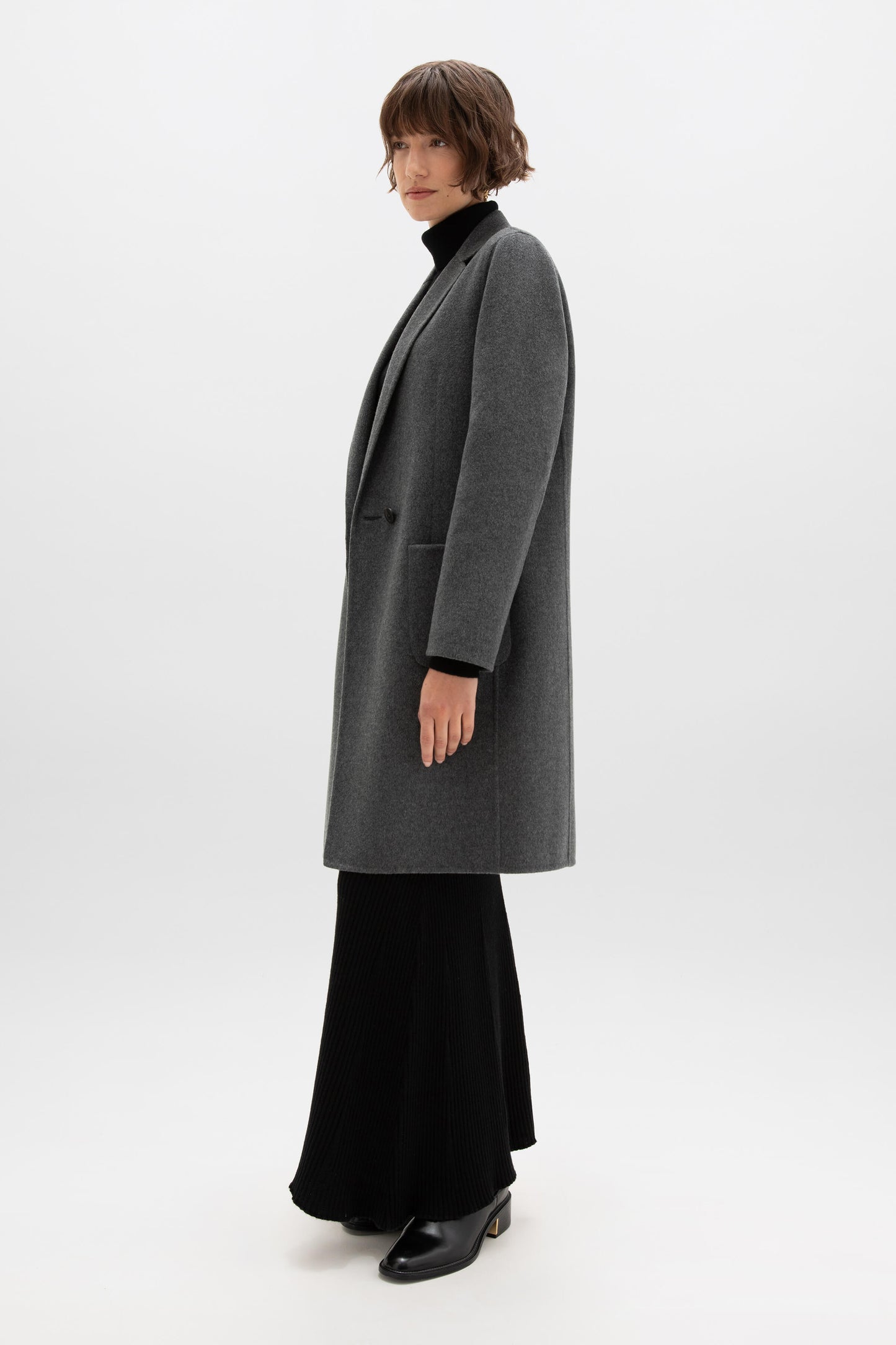Johnstons of Elgin Women's Coats Mid Grey Classic Cashmere Coat TA000520RU7292