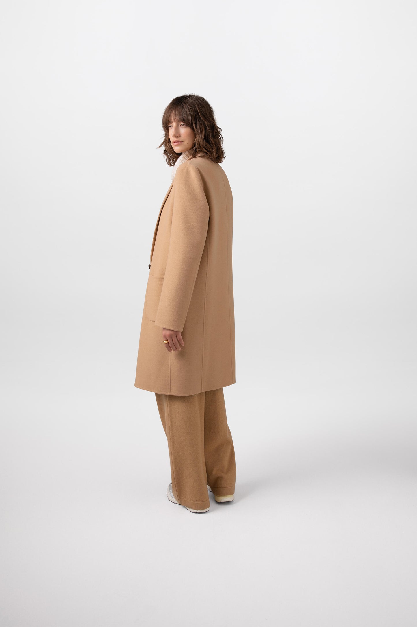 Johnstons of Elgin Women's Cashmere Crombie Coat in Camel on a white background TA000520RU7397