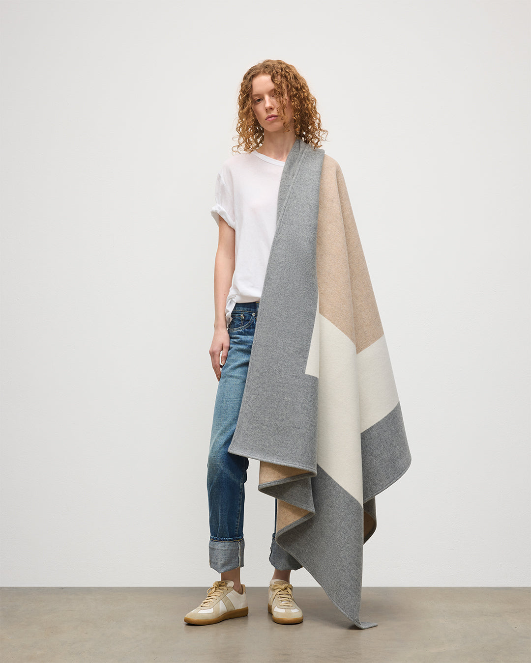 高級カシミヤ毛布＆スロー｜Johnstons of Elgin