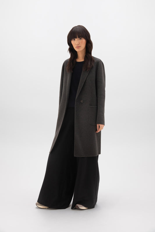 Johnstons of Elgin Women's Coats Charcoal Grey Classic Cashmere Coat TA000520RU6081