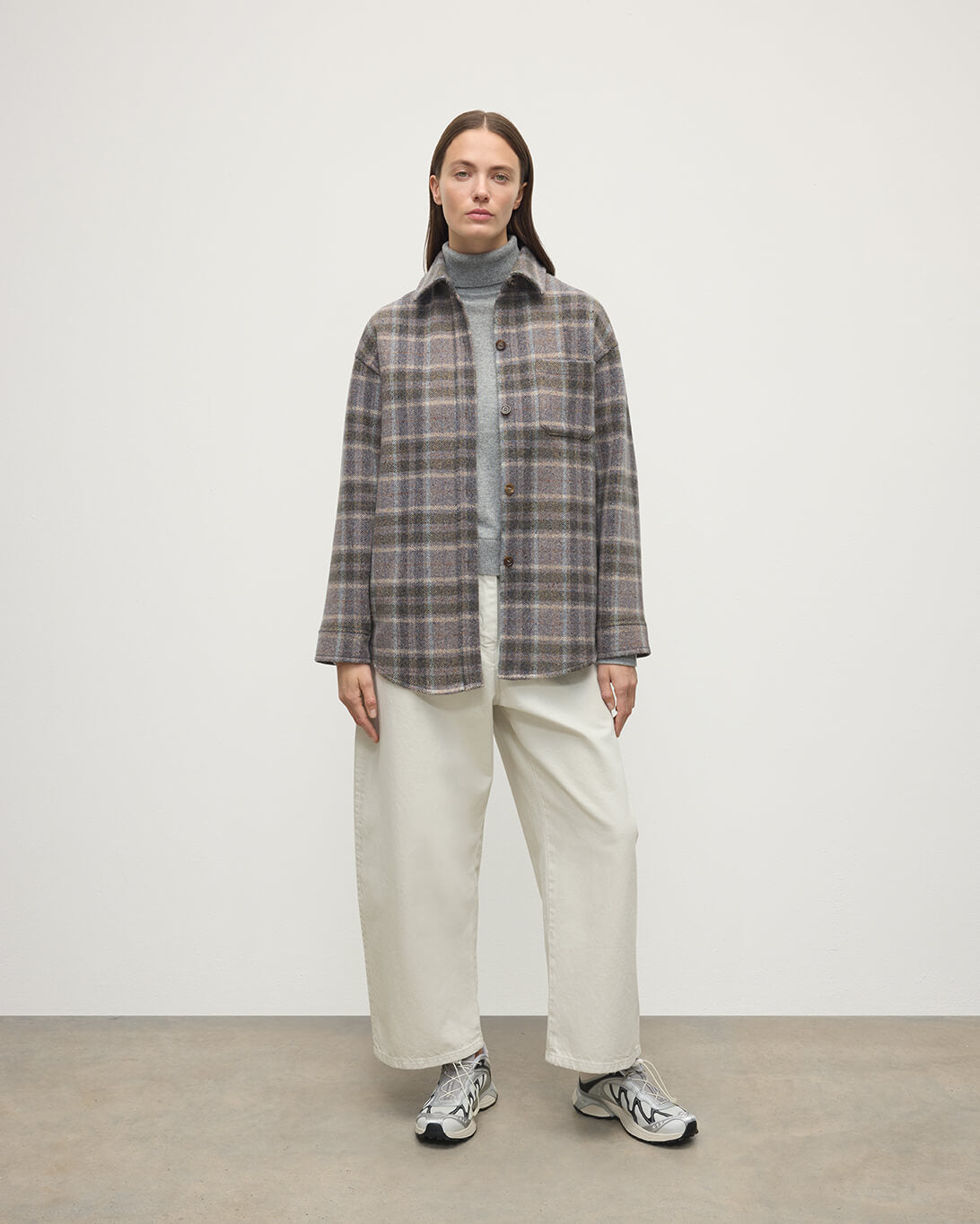 Model wears Johnstons of Elgin AW25 Women's Tailoring Slate Tweed Check Slate Tweed Check Oversized Shirt Front View TB000754RU7676
