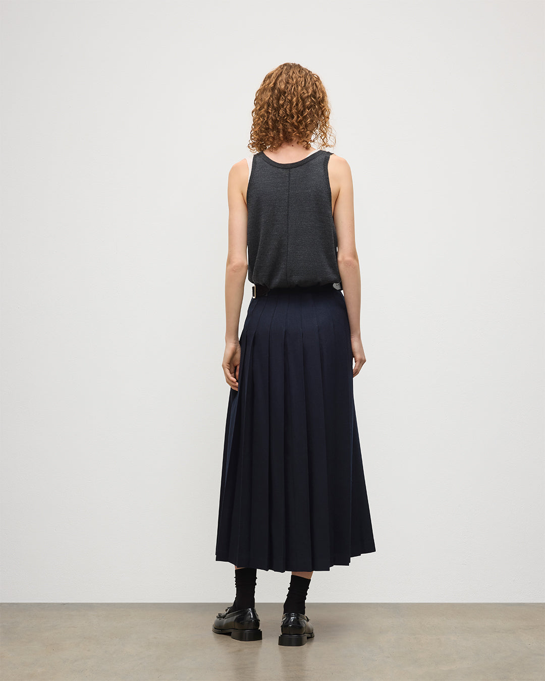 JOHNSTONS OF ELGIN LE KILT LONG KILT IN NAVY CHECK TB000844RU7752