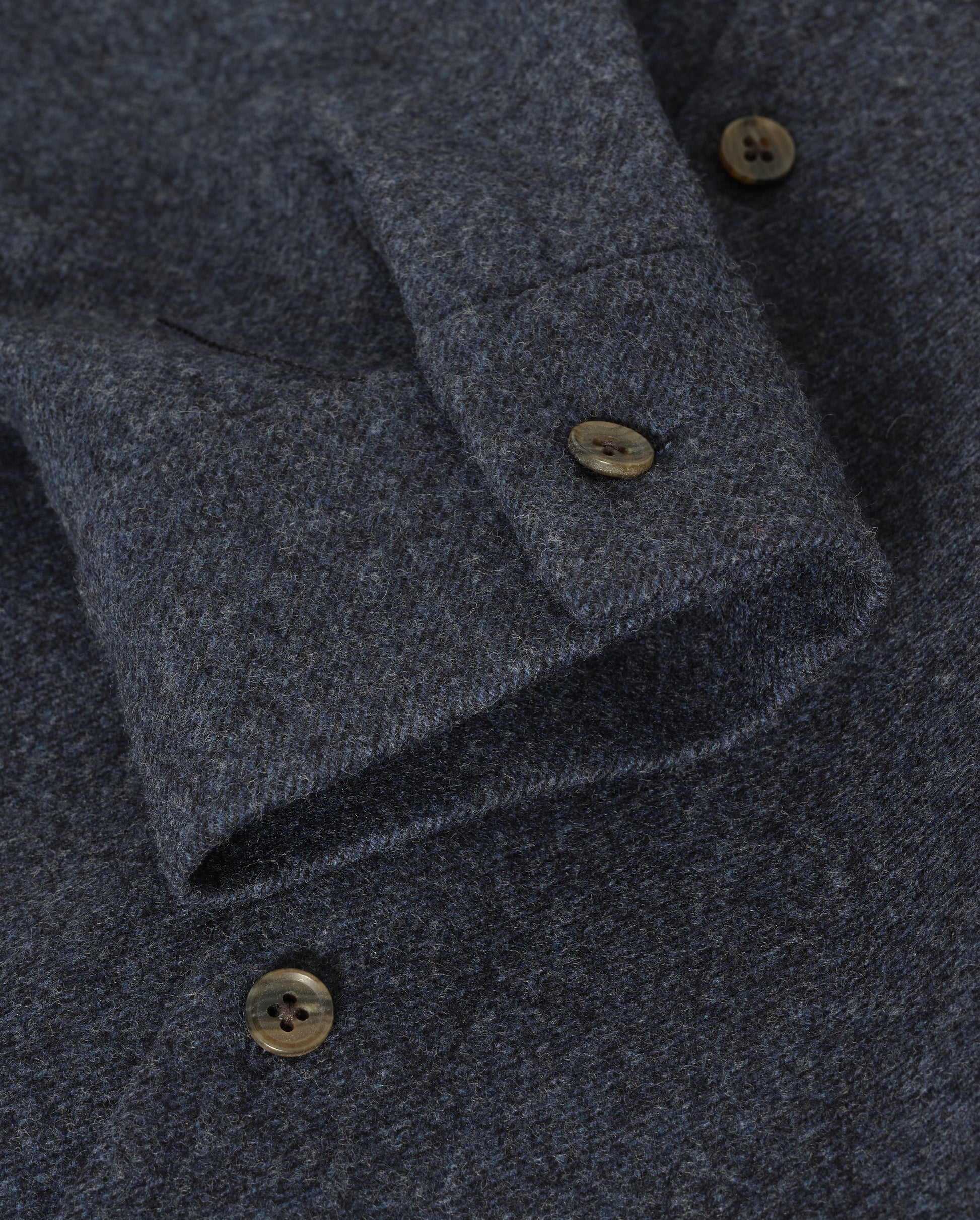 JOHNSTONS OF ELGIN MENS CORRIE WOOL CASHMERE OVERSHIRT 90% WOOL, 10% CASHMERE TB000865RU7853