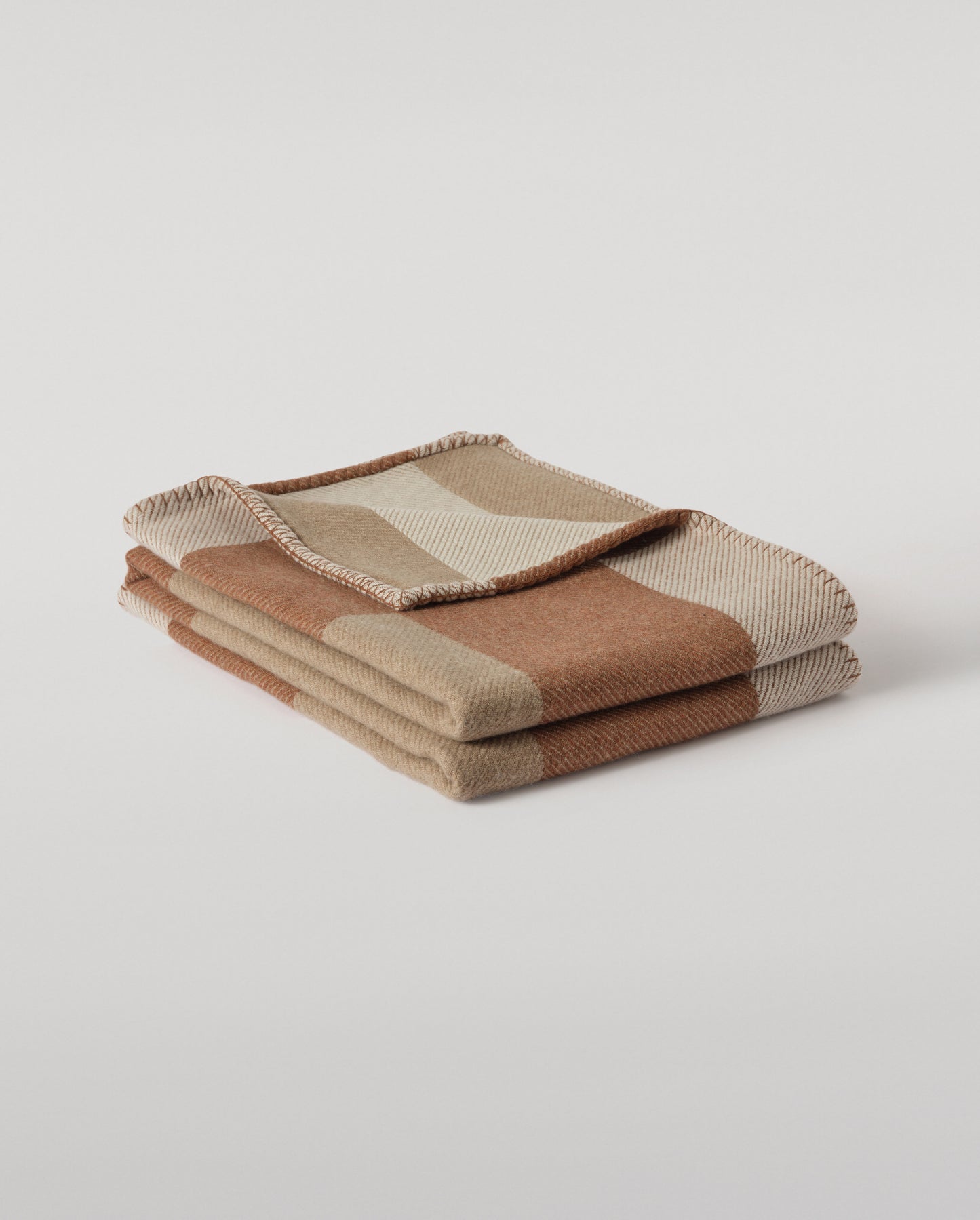 Johnstons of Elgin Geometric Throw in 66% Wool 34% Cashmere, in Contemporary Neutral, Brown and Beige, TB000847RU7764ONE