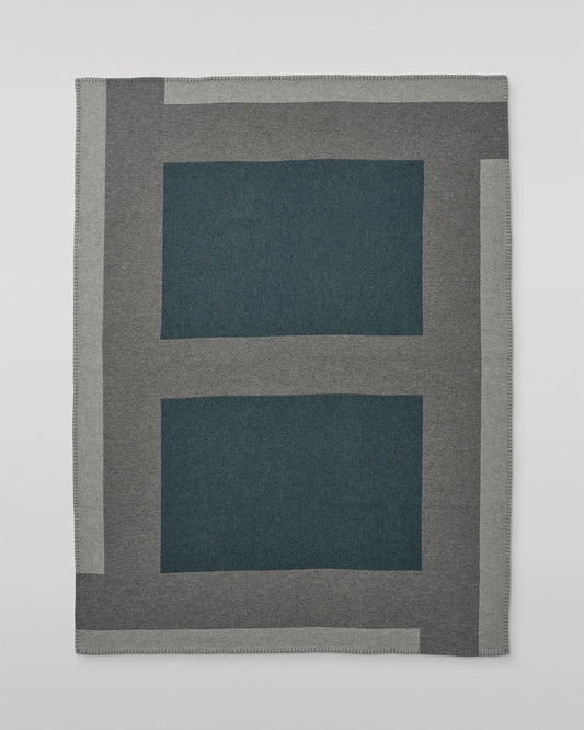 Johnstons of Elgin Geometric Throw in 66% Wool 34% Cashmere in Earth Mineral, Green & Grey, TB000847RU7765ONE