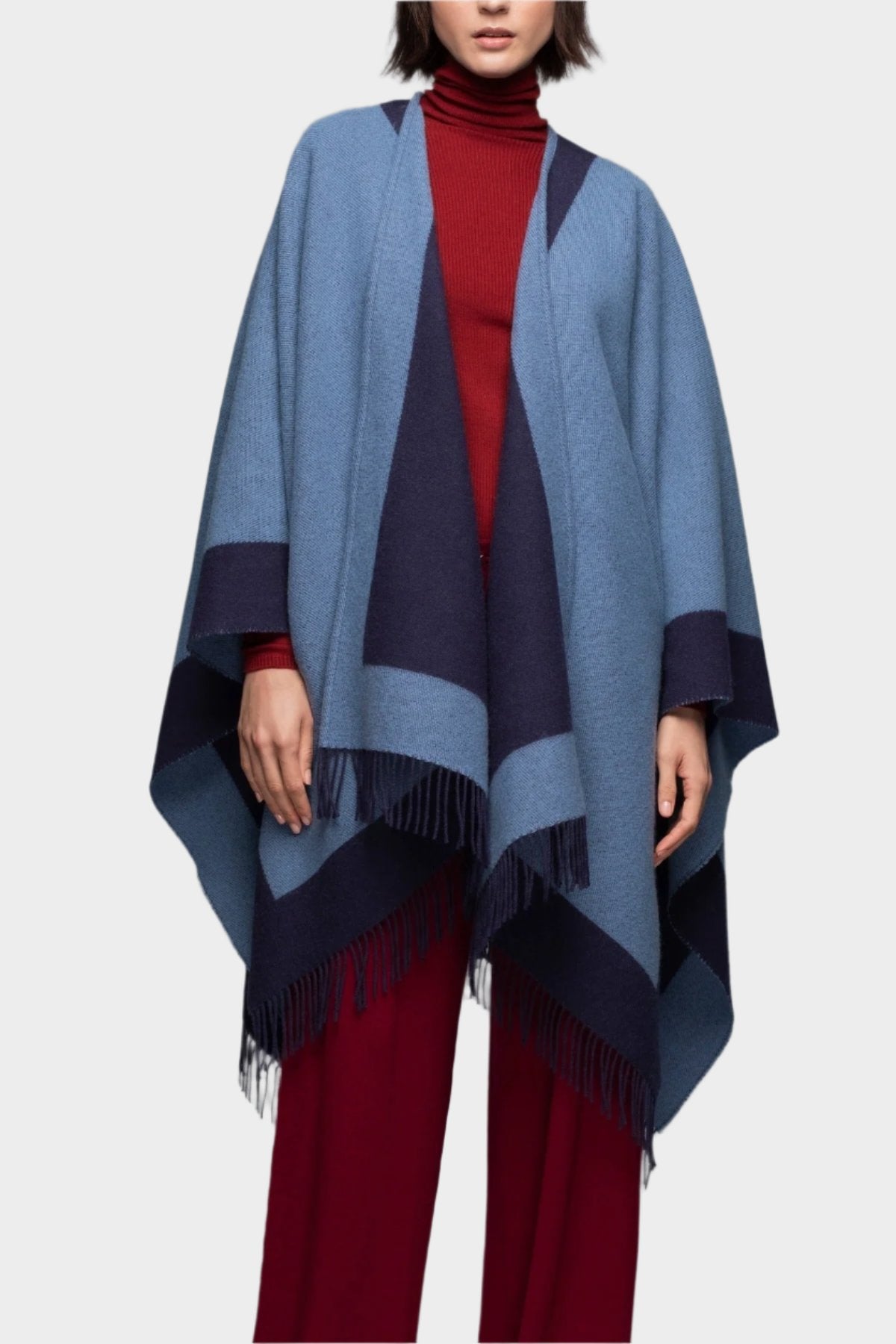 Johnstons of Elgin Contrast Border Merino Cape in Blue with Navy Border TD000230RU6882