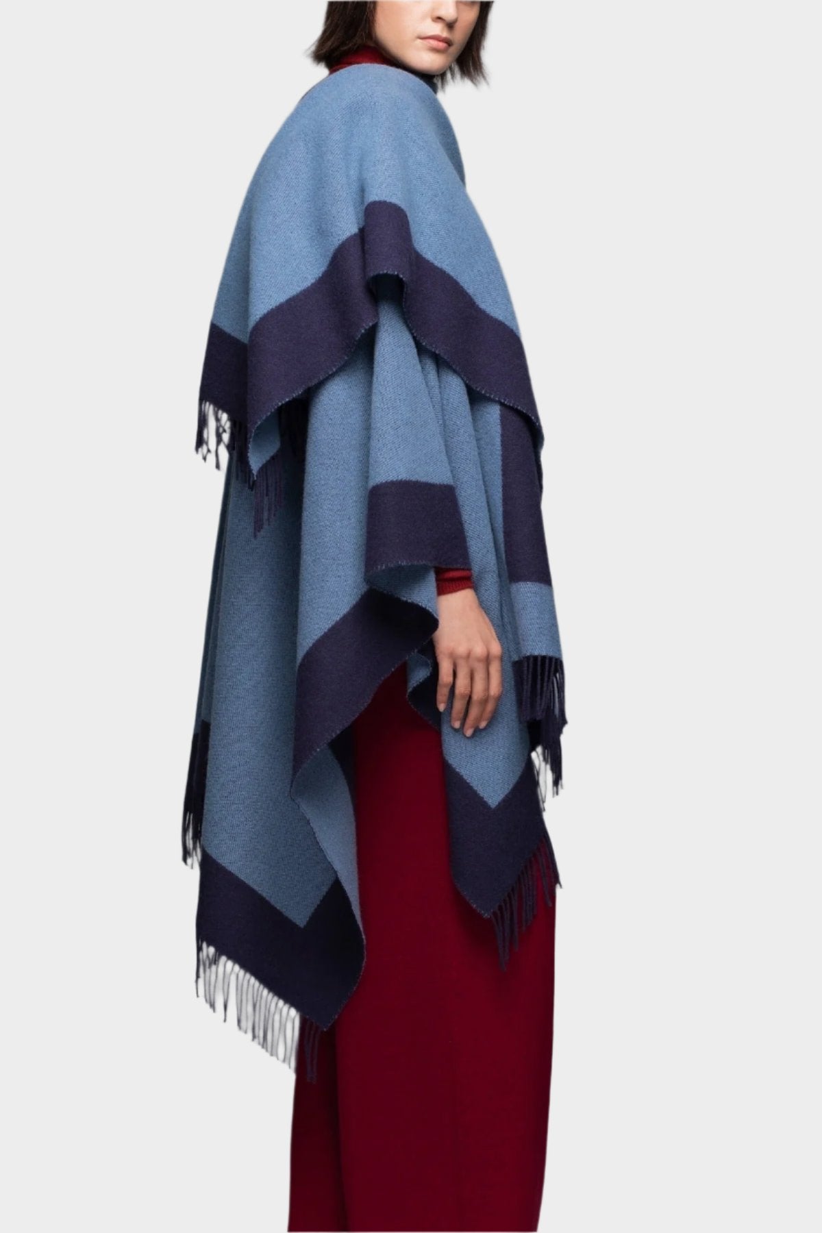 Johnstons of Elgin Contrast Border Merino Cape in Blue with Navy Border TD000230RU6882