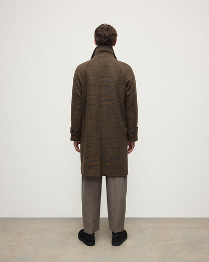 Model wearing Johnstons of Elgin AW25 Men's Tailoring Moorland Glen Urquhart Check The Balmacaan' Coat | Moorland Glen Urquhart Check Bcck View TD000475RU7677