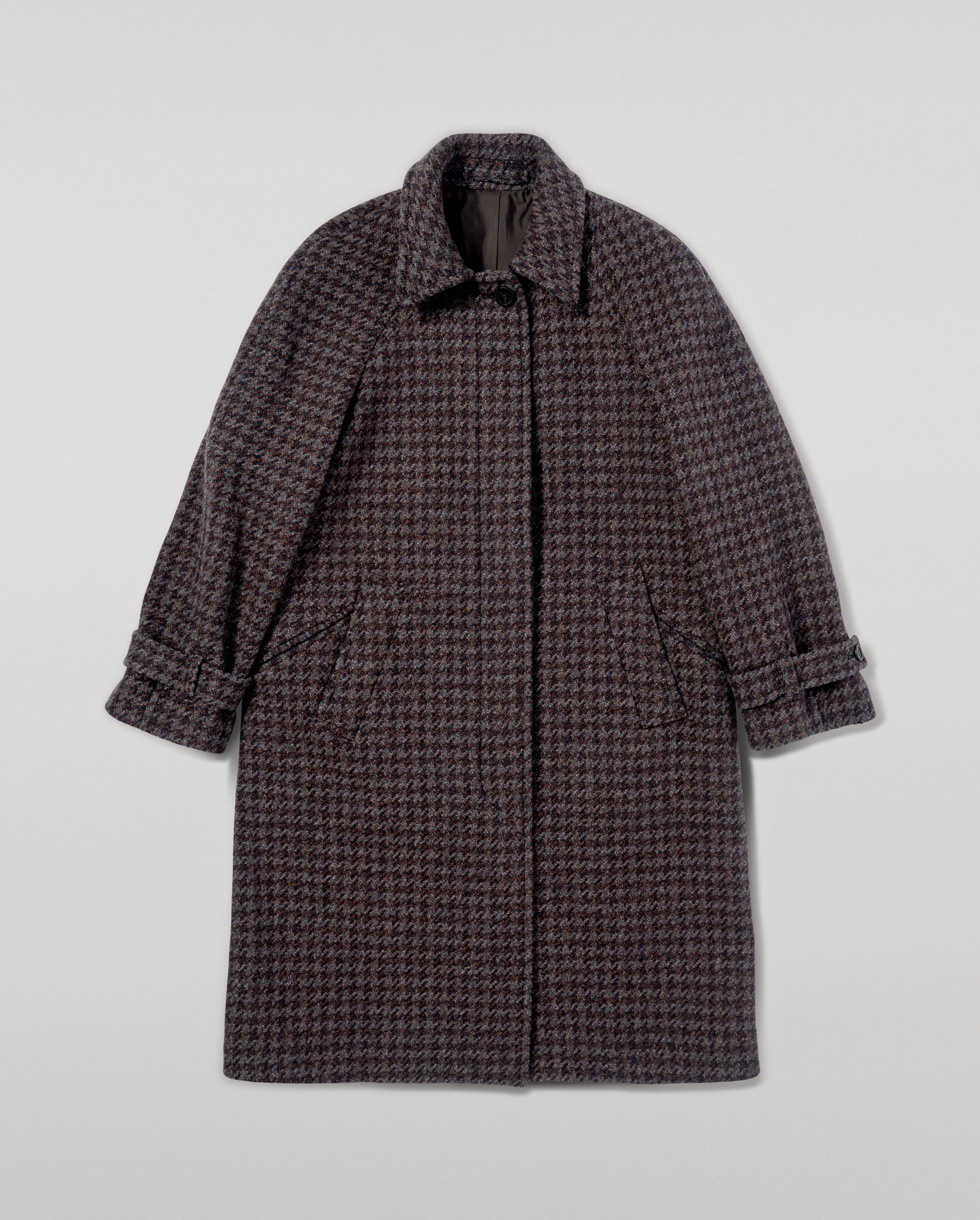 Johnstons of Elgin Women's Balmacaan Coat in Shale Houndstooth tweed TD000517RU7697