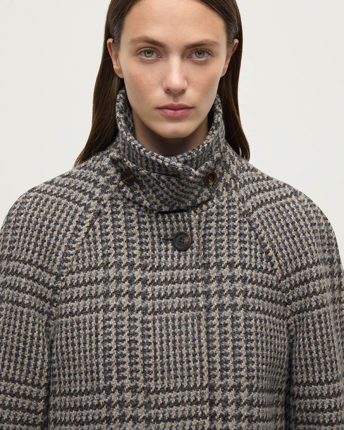 Johnstons of Elgin Women's Balmacaan Coat in Ash Small Glen Urquhart Tweed TD000517RU7696