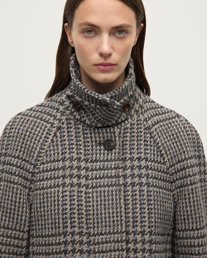 Johnstons of Elgin Women's Balmacaan Coat in Ash Small Glen Urquhart Tweed TD000517RU7696