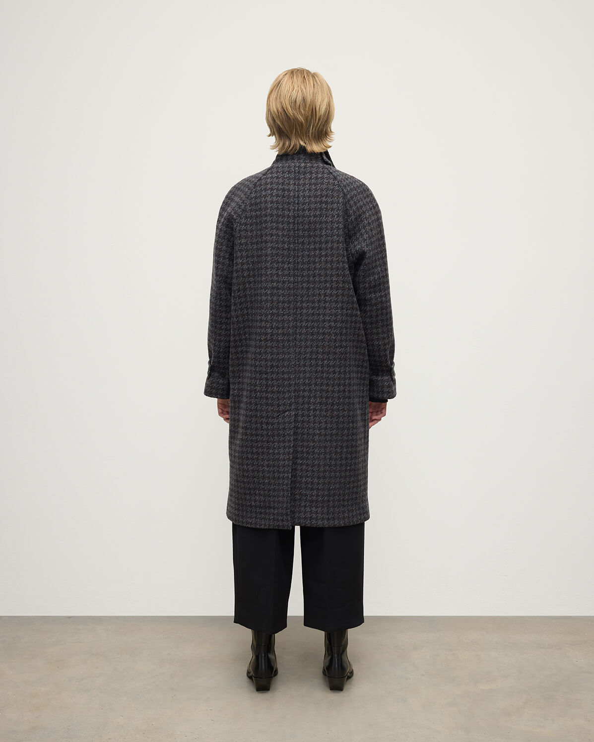 Women's Balmacaan Coat | Women's Coats | Johnstons of Elgin