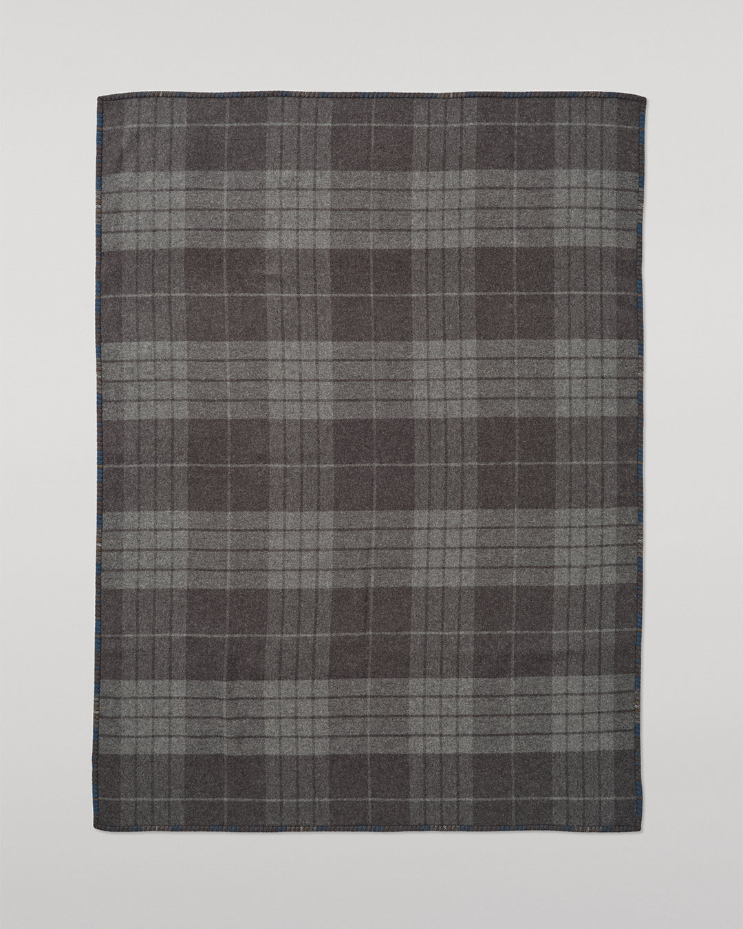 Johnstons of Elgin Double Face 100% Wool Blanket in Petrol & Charcoal Grey Check TD000535RU7833ONE