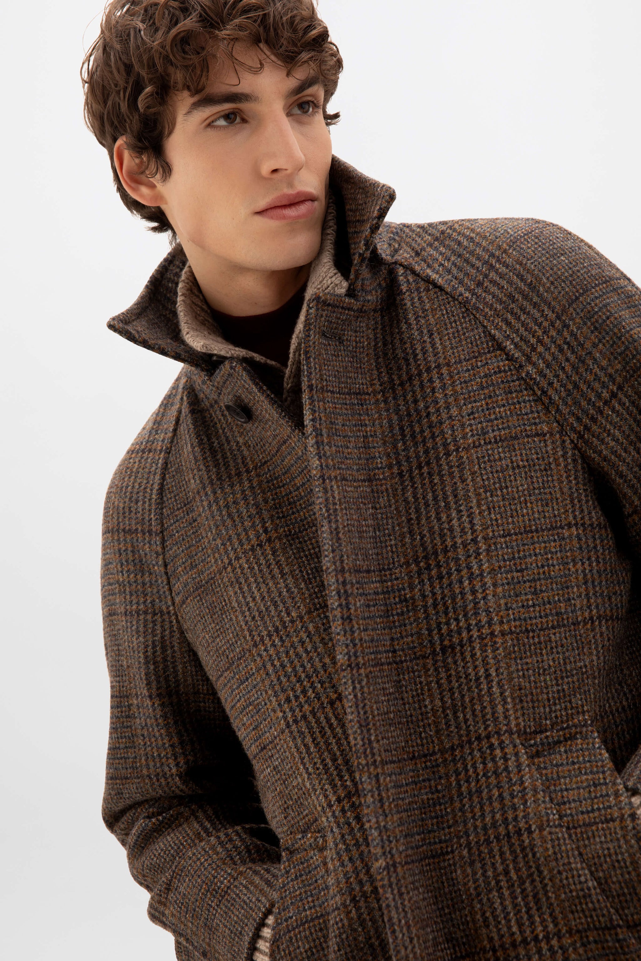 Men's Bracken Balmacaan Wool Coat – Johnstons of Elgin