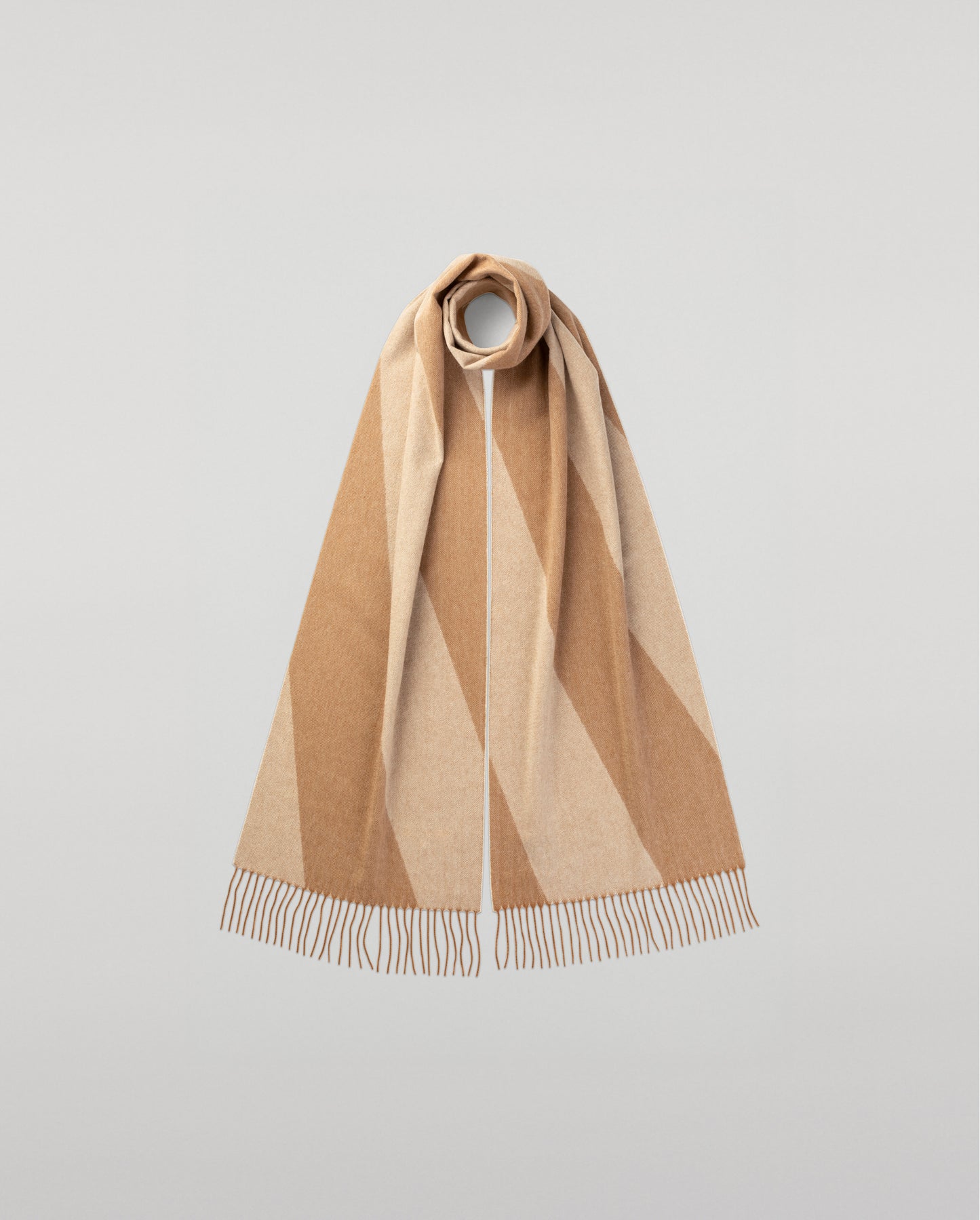 Johnstons of Elgin Chevron Cashmere Vicuña Scarf on a white background  TV0000020817