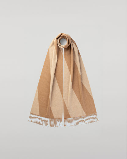 Johnstons of Elgin Chevron Cashmere Vicuña Scarf on a white background  TV0000020817