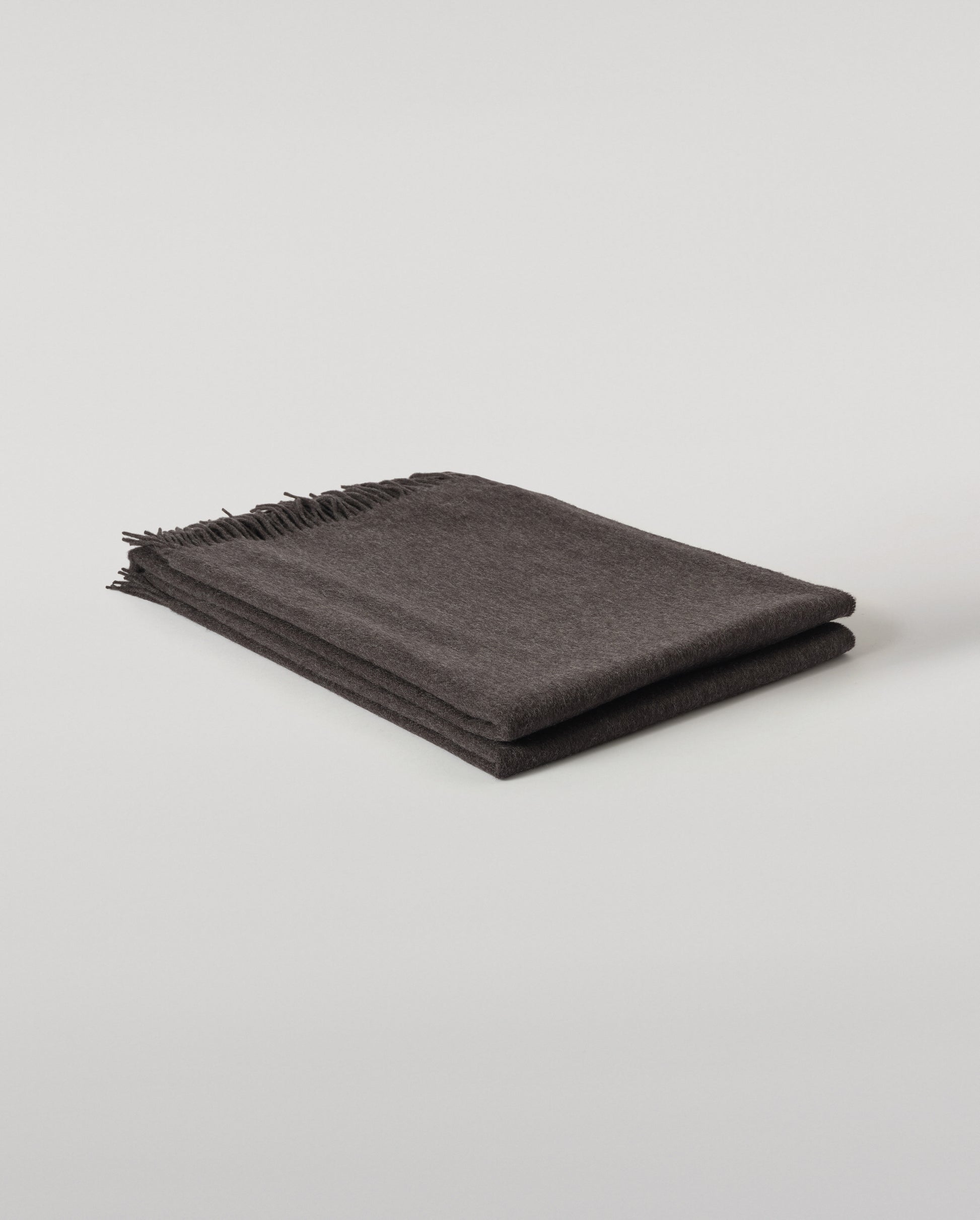 Johnstons of Elgin Interiors Collection  Charcoal Cashmere Throw WA000055HA0700ONE