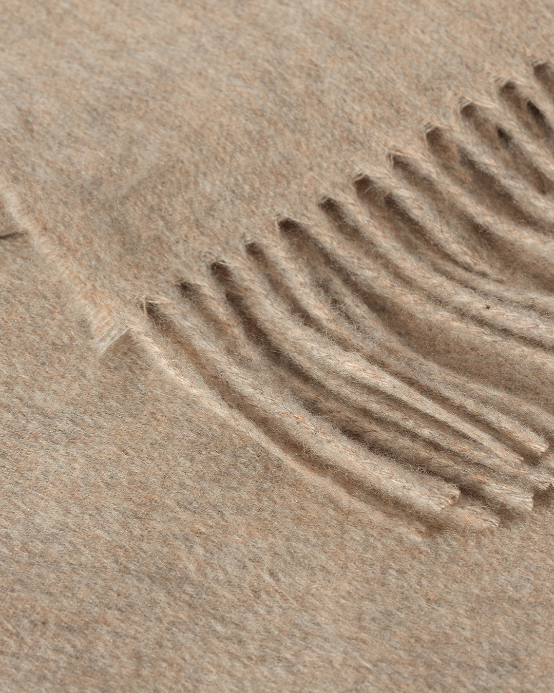 Johnstons of Elgin Interiors Collection Ash Ash Cashmere Throw WA000055HB4351ONE