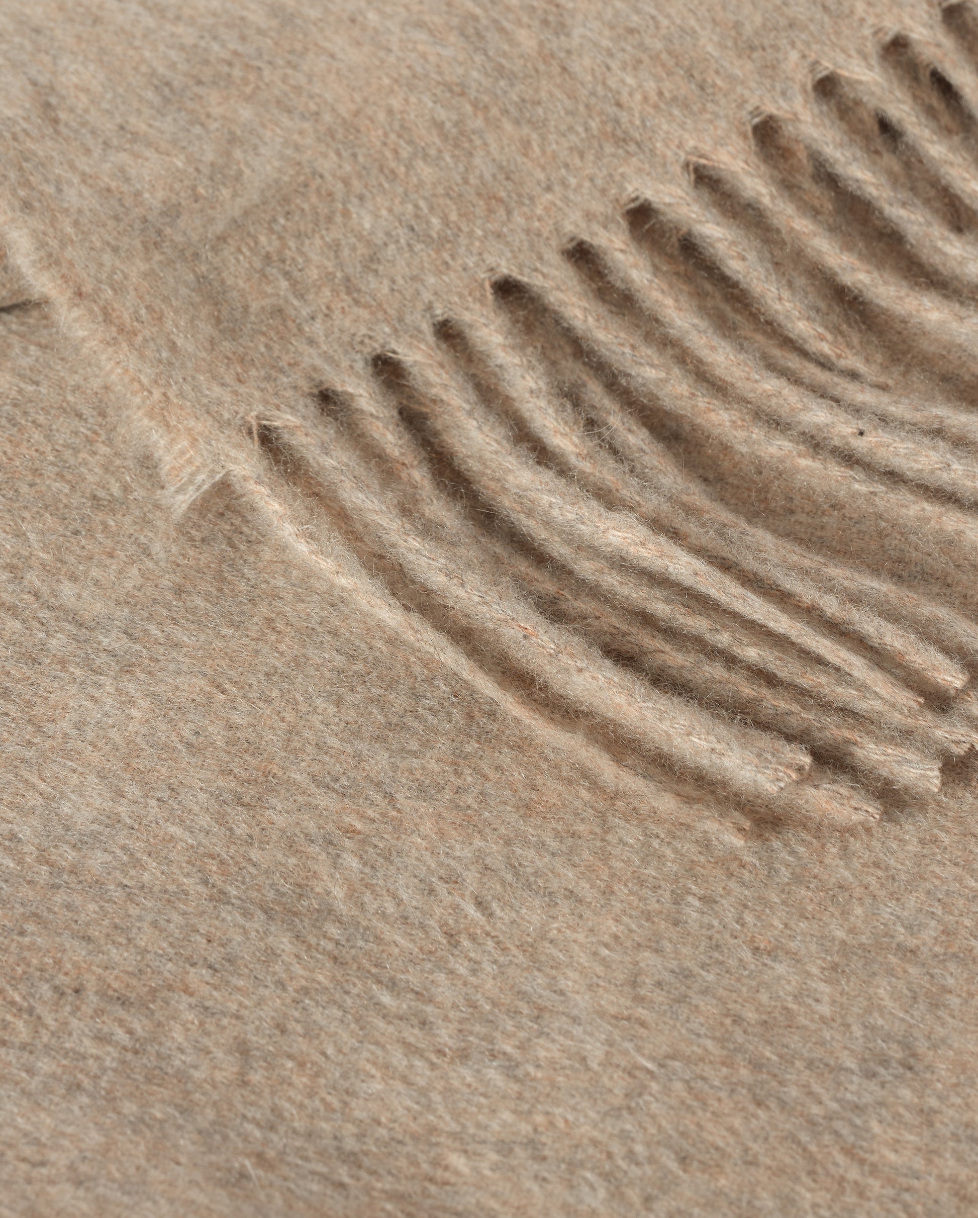 Johnstons of Elgin Interiors Collection Ash Ash Cashmere Throw WA000055HB4351ONE