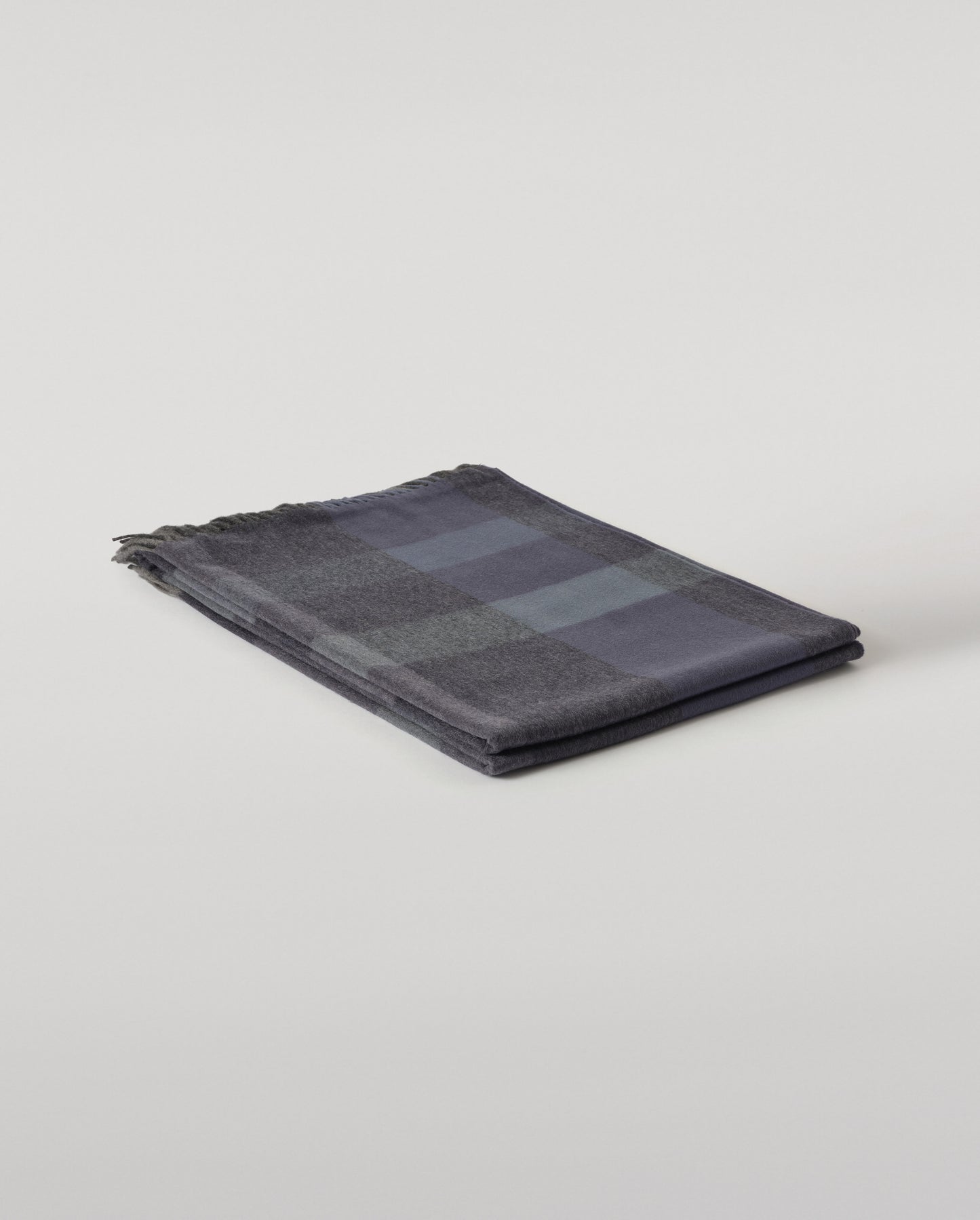 Johnstons of Elgin Umbra 100% Cashmere Throw in Navy, Blue and Grey Scapa Check WA002665RU7782ONE