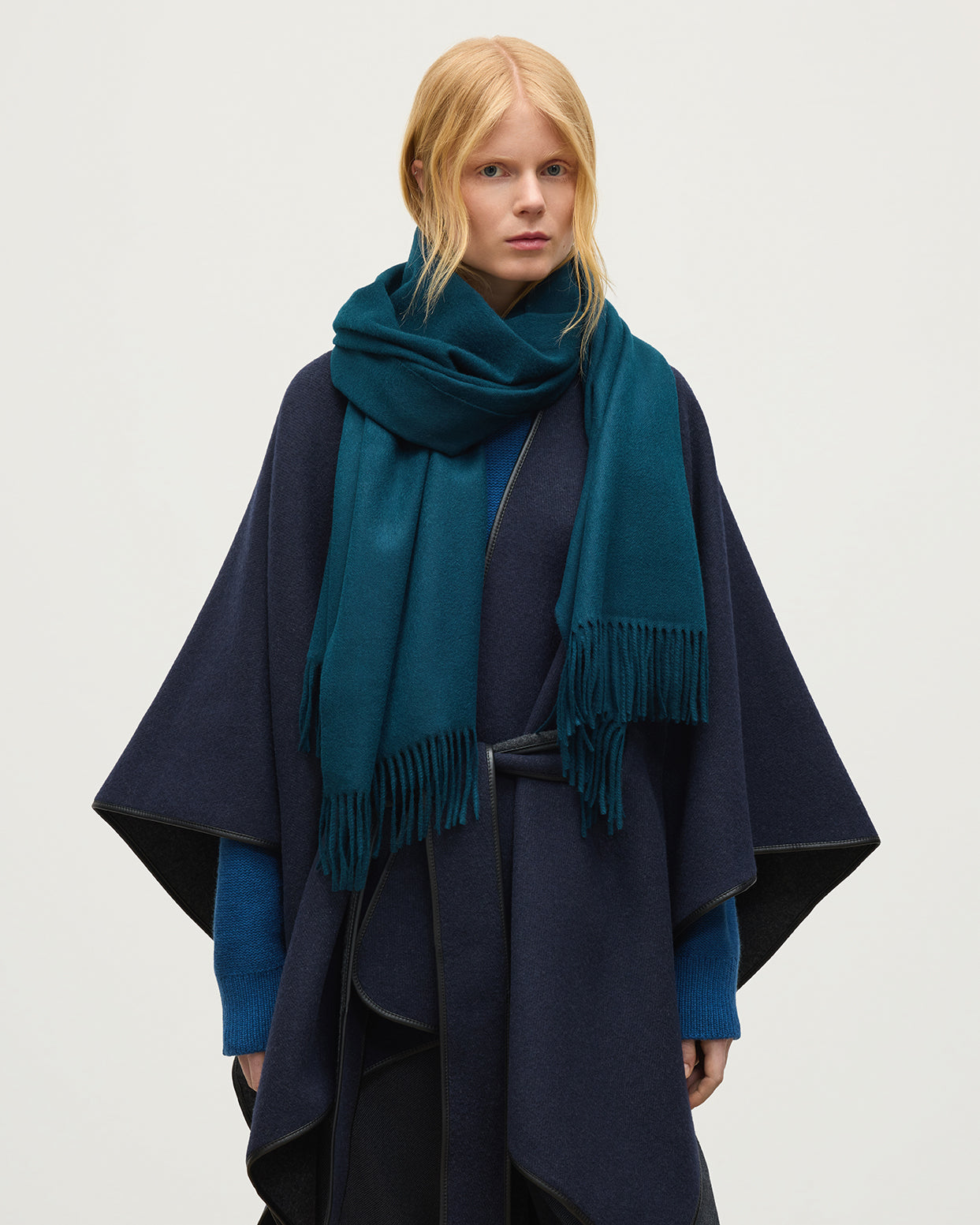 正規品　美品　Johnstons cashmere tube stole Petrol Blue Cashmere Stole | Made in Scotland – Johnstons of Elgin