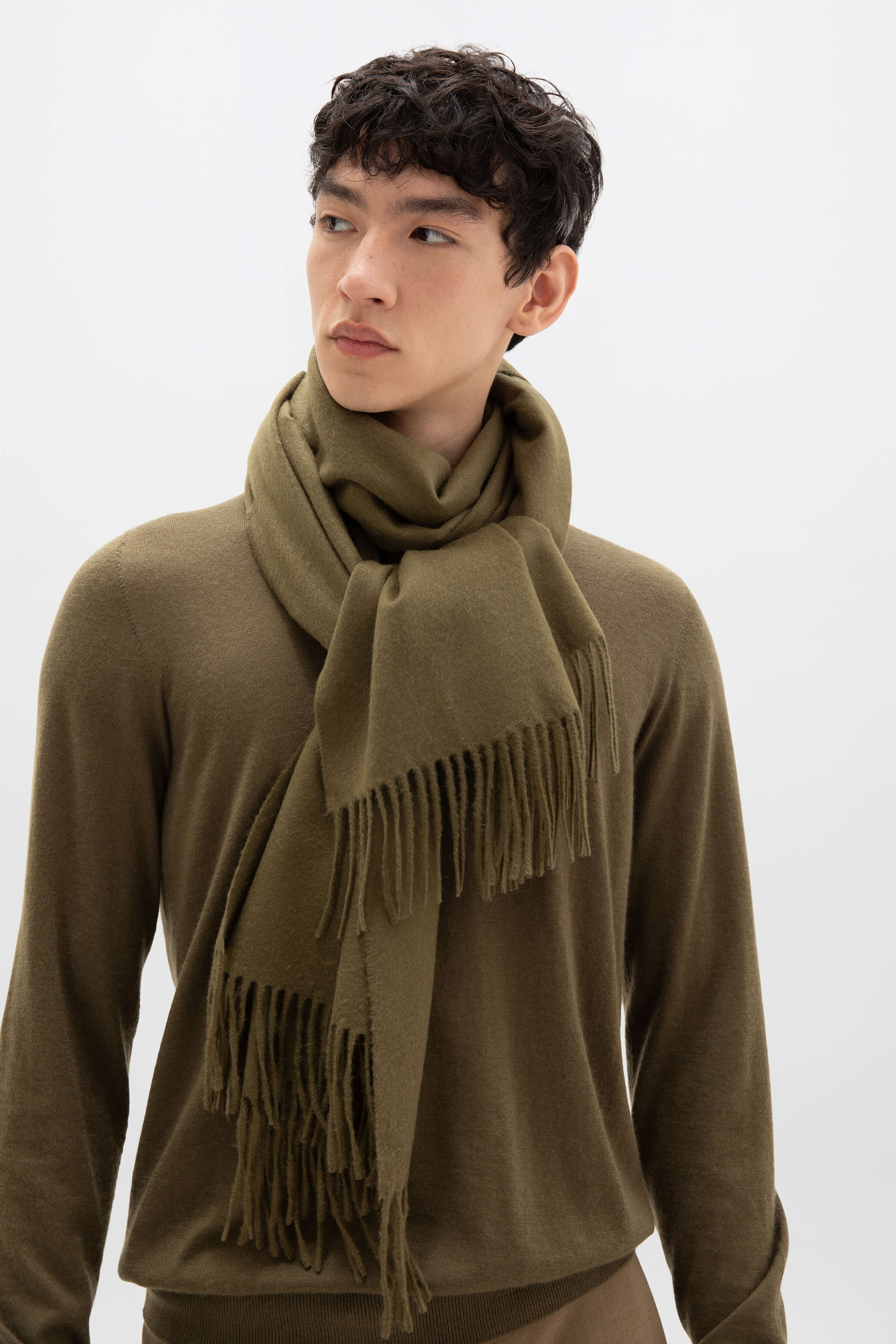 Plain Olive Cashmere Stole – Johnstons of Elgin