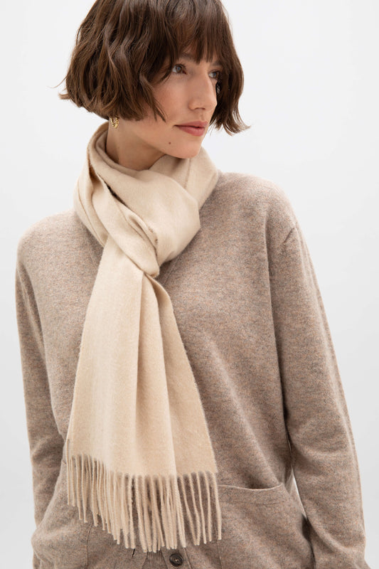 Johnstons of Elgin Oversized Cashmere Scarf in Blonde on a female model WA000057HB0167ONE