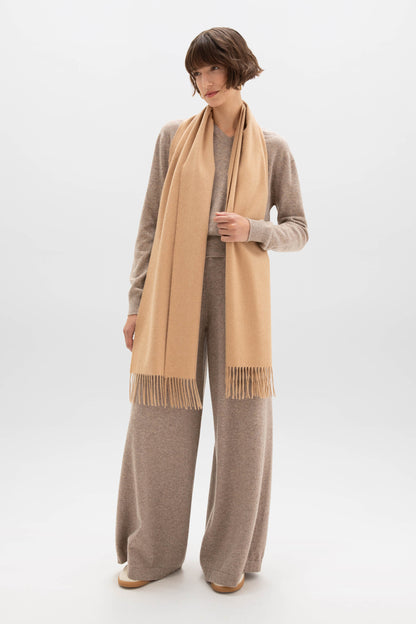 Johnstons of Elgin Oversized Cashmere Scarf in Camel on a white background WA000057HB4315ONE