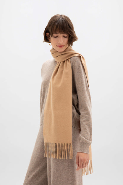 Johnstons of Elgin Oversized Cashmere Scarf in Camel on a white background WA000057HB4315ONE