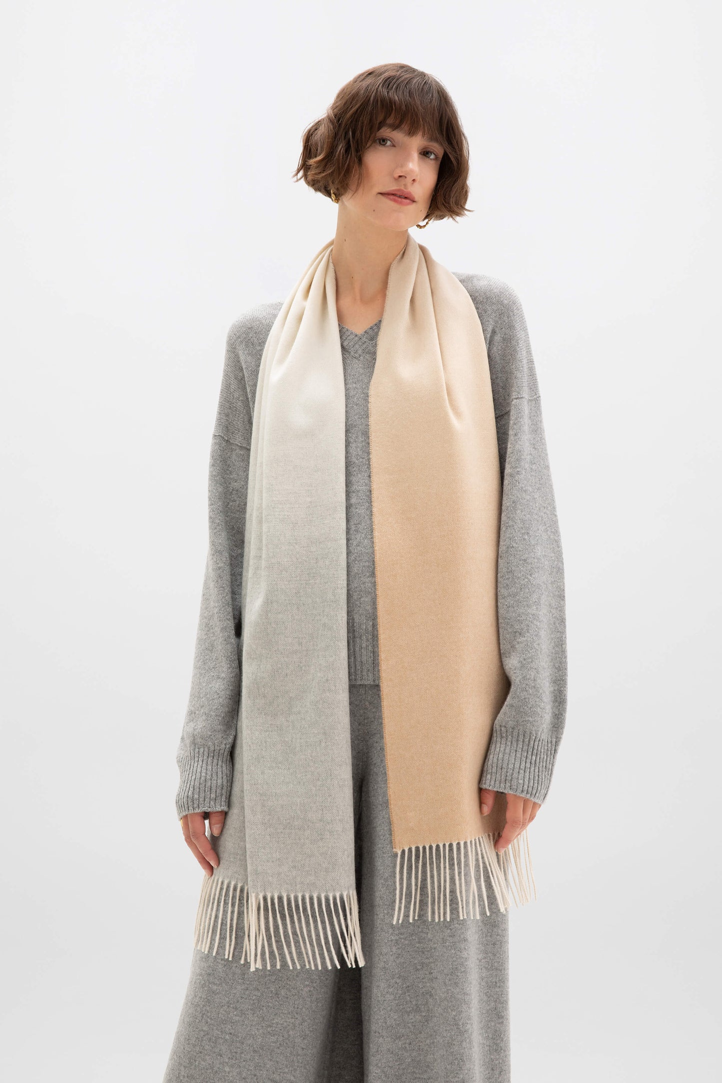 Johnstons of Elgin AW24 Woven Accessory Camel & Silver Ombré Cashmere Scarf WA000057RU7374ONE