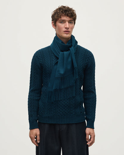 Model wears Johnstons of Elgin AW25 Woven Accessories Bottle Green Bottle Wide Cashmere Scarf WA000057SC7319ONE