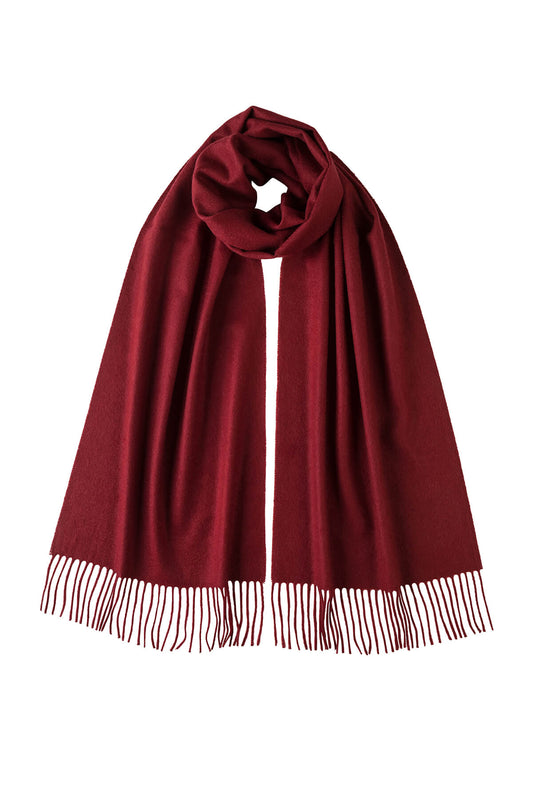 Johnstons of Elgin Oversized Cashmere Scarf in Merlot on a white background WA000057SE7234N/A