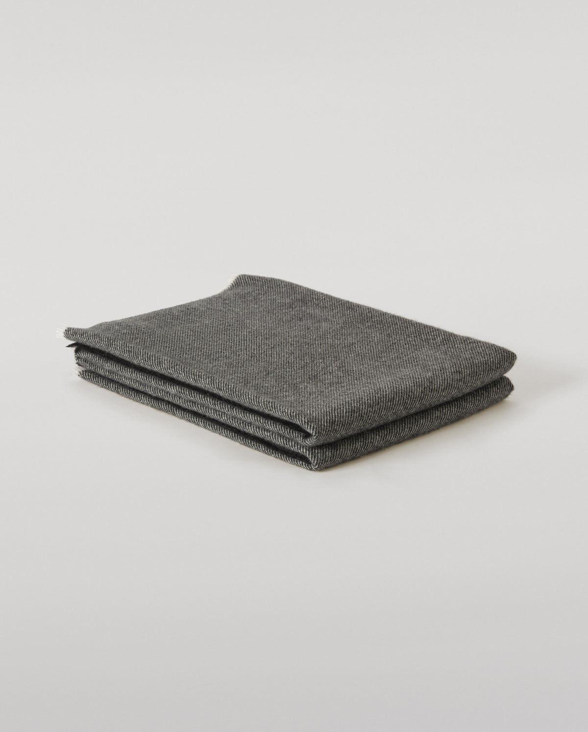 Mountain Twill & White Cashmere Throw