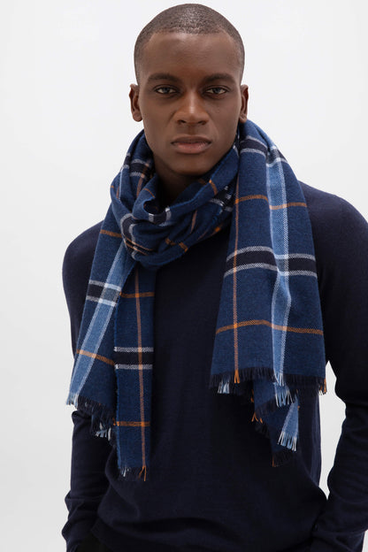 Johnstons of Elgin AW24 Woven Accessory Navy Madras Check Lightweight Cashmere Stole WA001174RU7509ONE