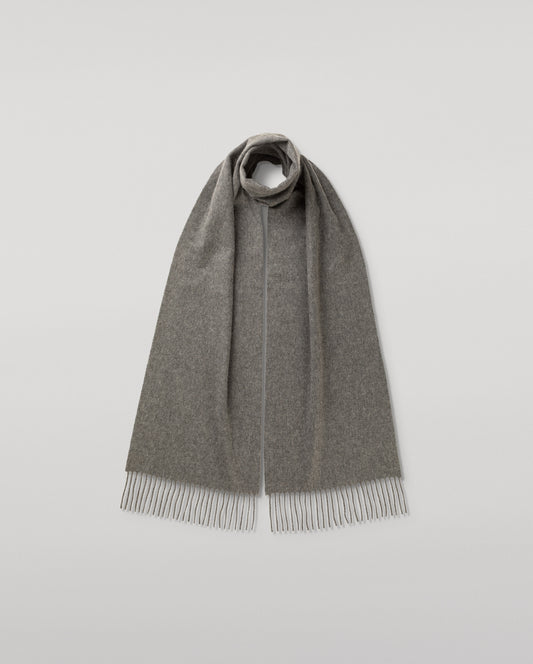 Johnstons of Elgin Cashmere Scarf in Mid Grey on a white background WA000016HA0501ONE