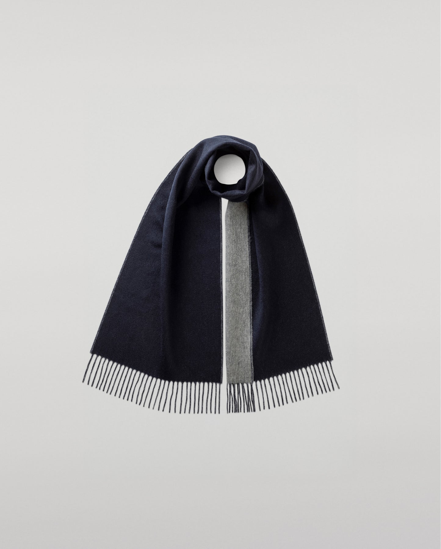 Johnstons of Elgin Woven Accessories Dark Navy & Grey Contrast Reversible Cashmere Scarf WA000020RU7647ONE