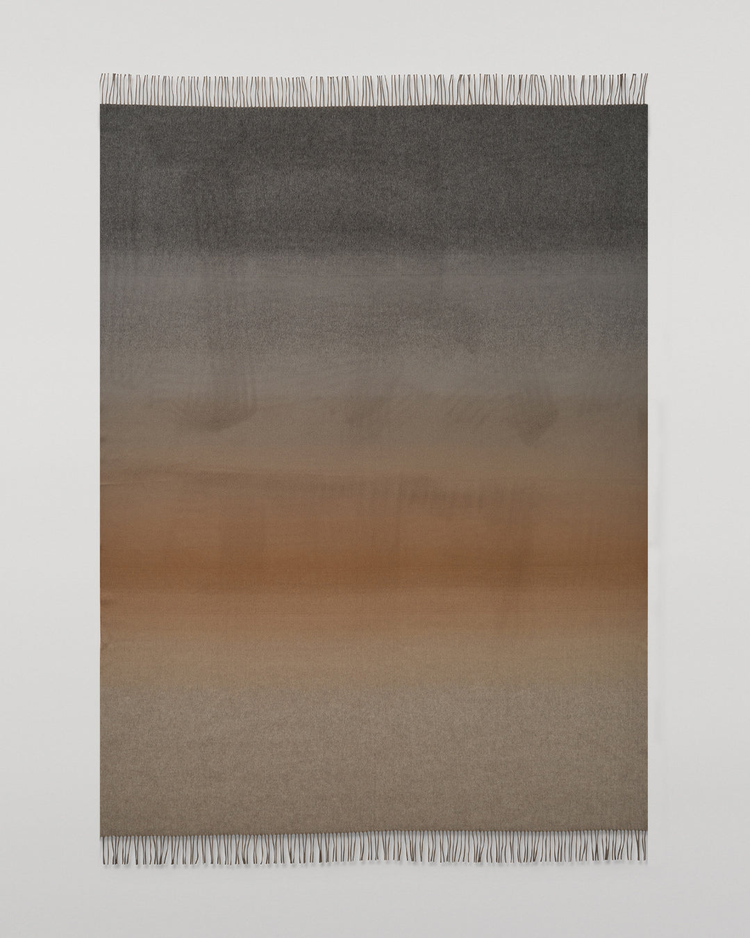 Johnstons of Elgin Umbra 100% Cashmere Throw in cairn Ombre WA002665RU7771ONE
