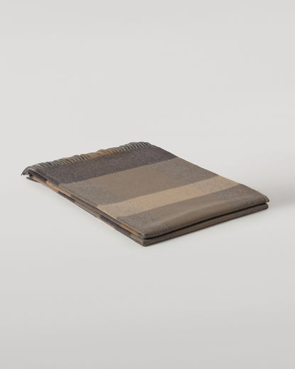 Johnstons of Elgin Umbra 100% Cashmere Plaid Throw in Brown Cairn Check WA002665RU7783ONE