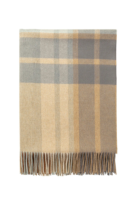 Johnstons of Elgin Loch Carron Tartan Cashmere Blanket on a white background WA000055RU7271ONE