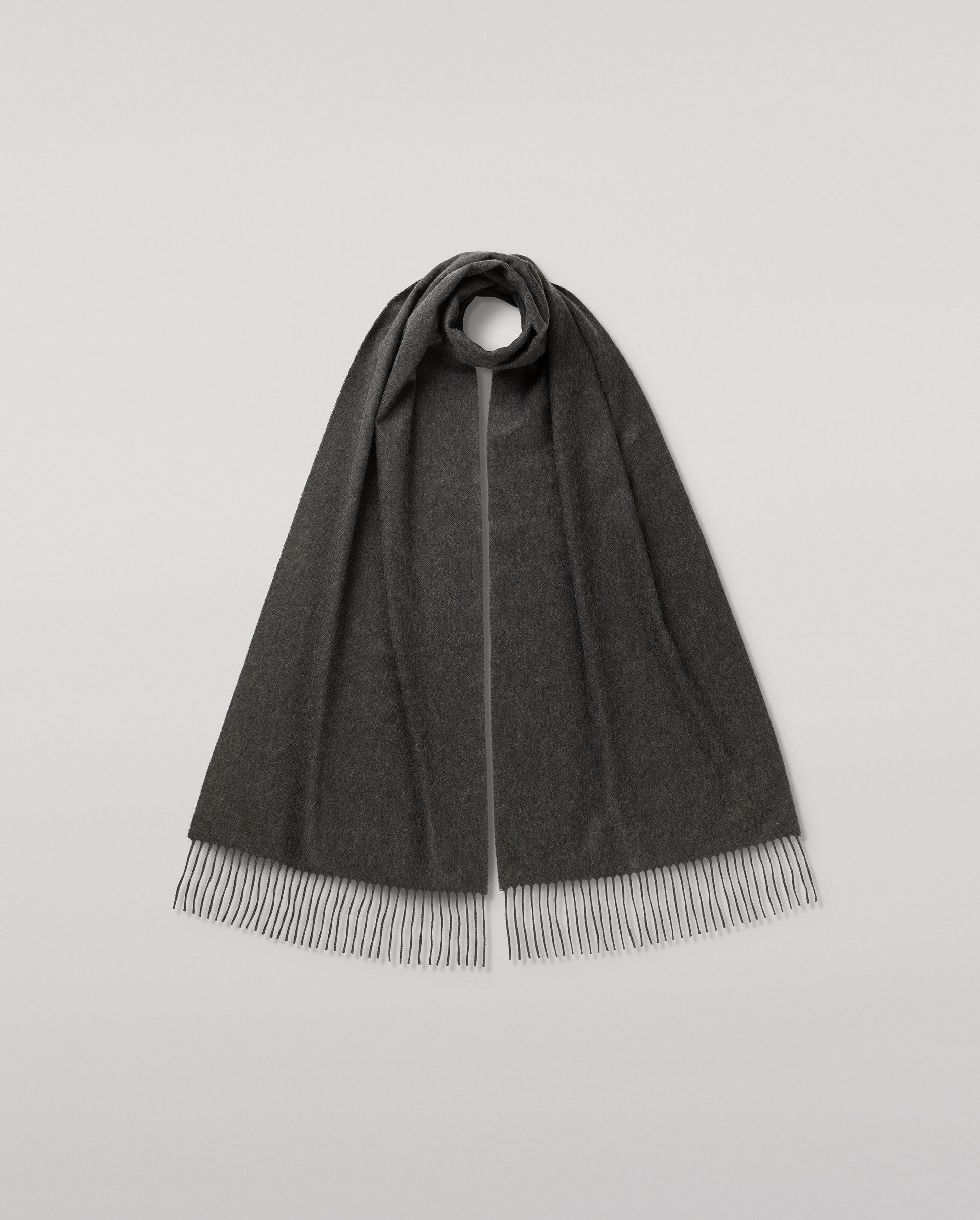 Johnstons of Elgin Oversized Cashmere Scarf in Charcoal on a white background WA000057HA0700N/A