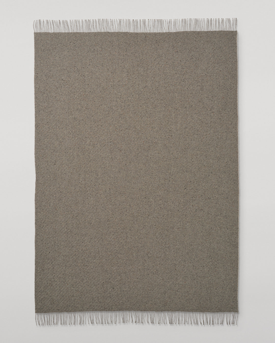 Johnstons of Elgin Lofty Cashmere Blanket in Peregrine Grey WAC02308RU7653ONE