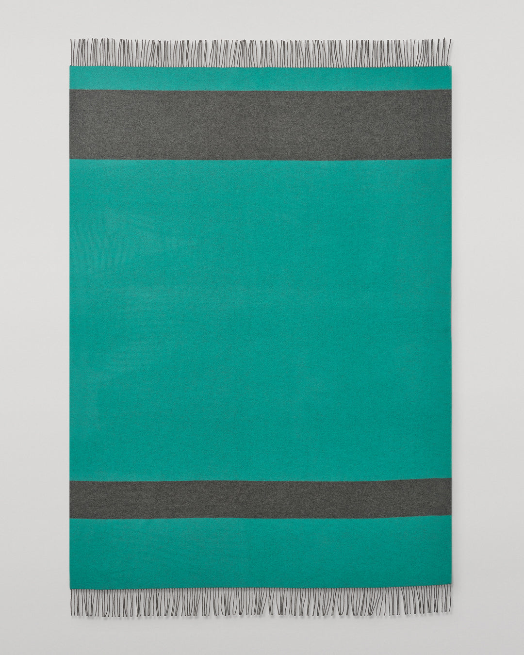 Johnstons of Elgin Green and Grey Stripe Throw 90% Wool 10% Cashmere WB002963RU7814ONE