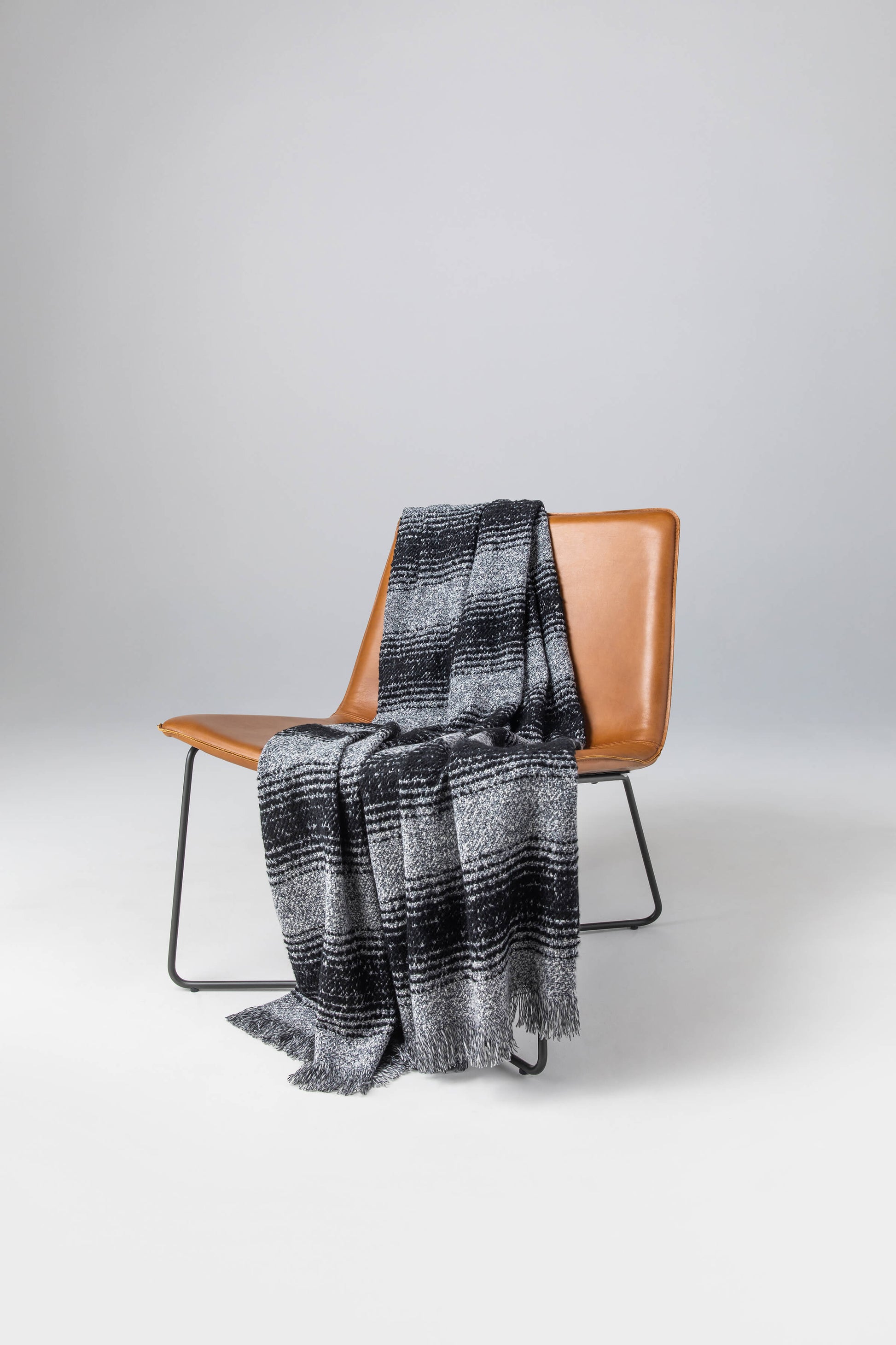 Johnstons of Elgin 2024 Blanket Collection Charcoal Textural Ombré Throw WB002617RU7557ONE