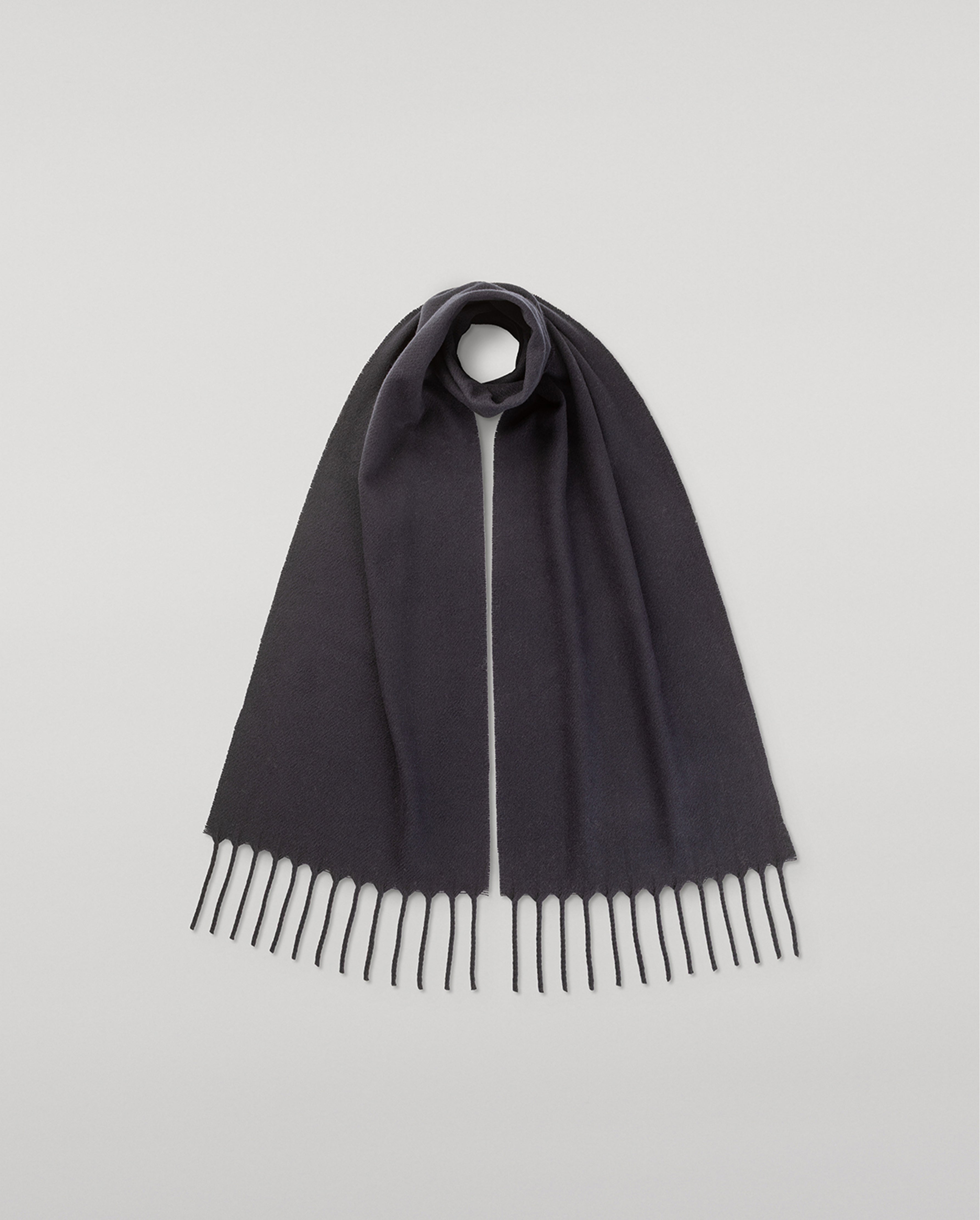Cashmere Scarves & Stoles | Made in Scotland – Johnstons of Elgin
