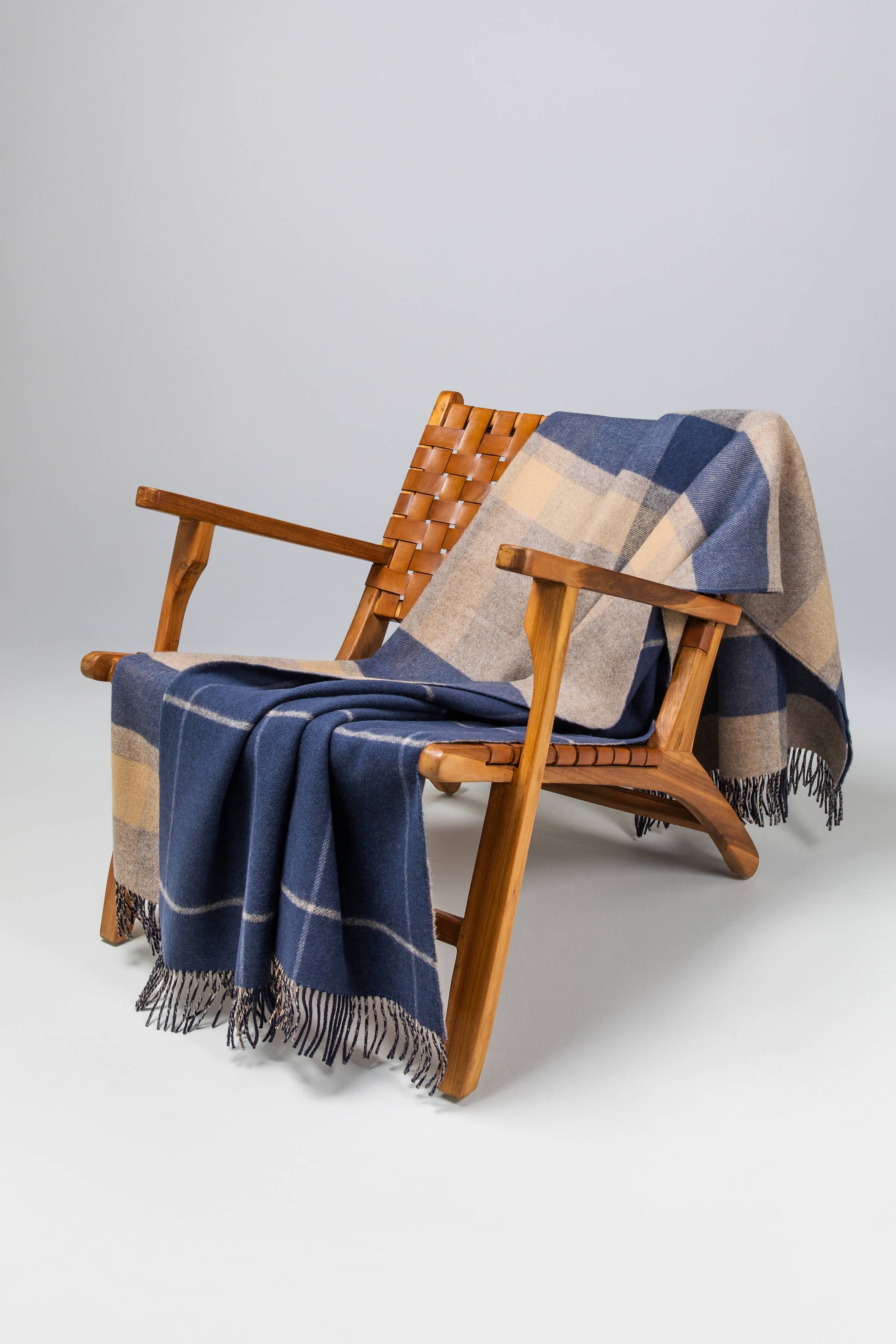 Johnstons of Elgin Blanket Collection Blue Overcheck Double Face Lambswool Throw WD000021RU6955ONE